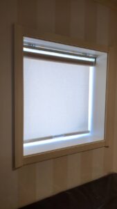 オーダーカーテン専門店interiorウィンズ施工例　ロールスクリーン